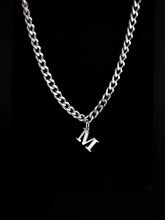 Silberne 5mm Panzerkette für Männer mit 10mm Buchstabenanhänger M