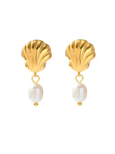 Muschel Ohrringe mit Suesswasserperle in gold aus Edelstahl von Lymaja Jewelry