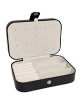 Schmuckbox Black – elegante schwarze PU-Leder Schmuckaufbewahrung, kompakt, reisetauglich & unisex - LYMAJA