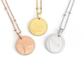 Mom Halskette mit einer Mama Gravur in gold silber und rose gold aus Edelstahl von Lymaja Jewelry