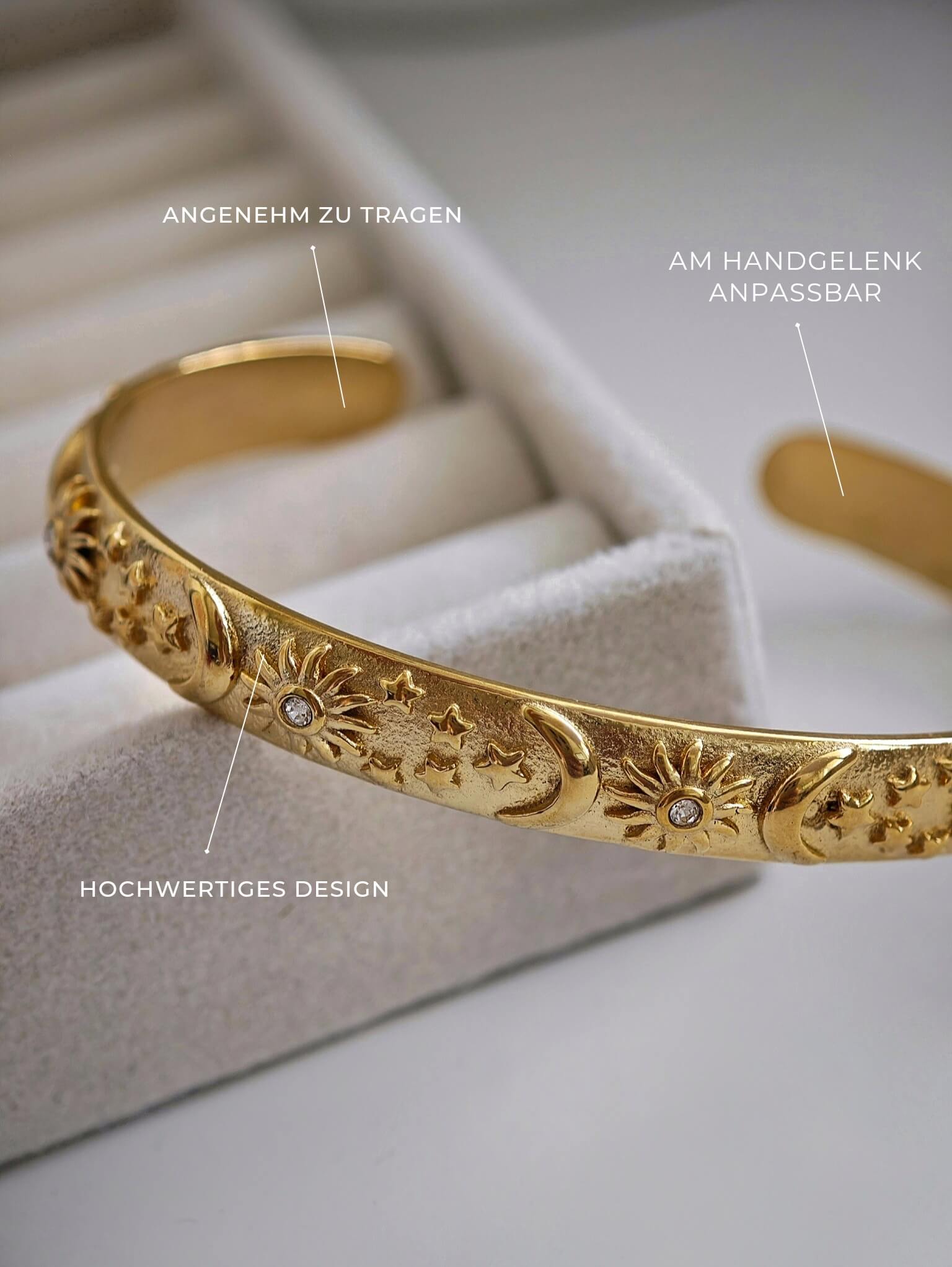 Akasha Sonne Mond und Sterne Armreif in Gold aus 18k Edelstahl mit Zirkon Stein von Lymaja Jewelry 