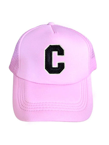 Buchstaben Cap Rosa mit Initial in Trucker Baseball Style von Lymaja