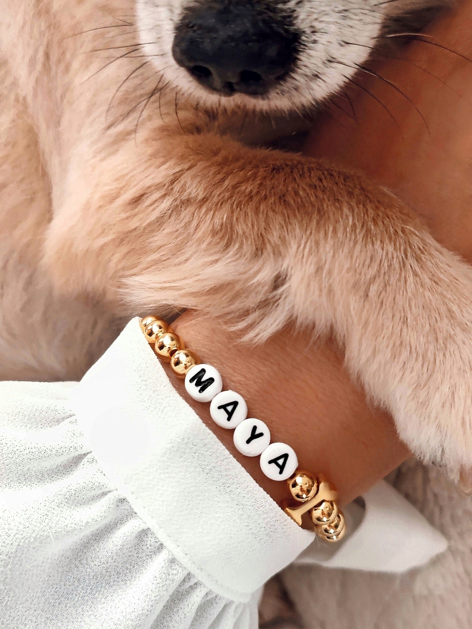 Perlenarmband mit Hunde Name Lymaja