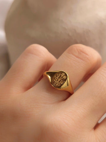 Lymaja Sweet Flower Ring in gold mit einer Blüte Blume