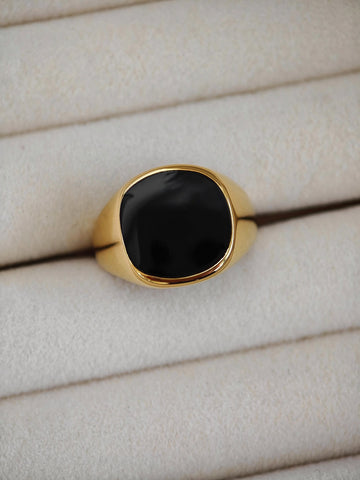 Siegel Ring Golden Black für Maenner aus 18k Edelstahl von Lymaja Jewelry