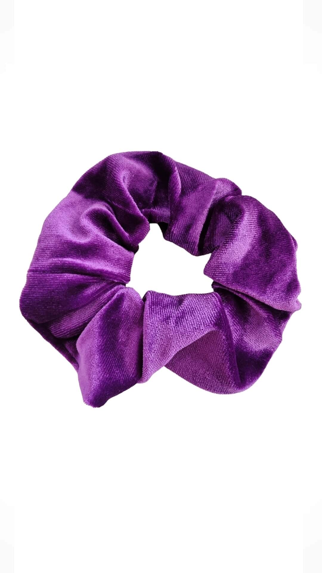 Weicher Samt Scrunchie Haargummi für Frauen in Purpur von Lymaja Jewerly