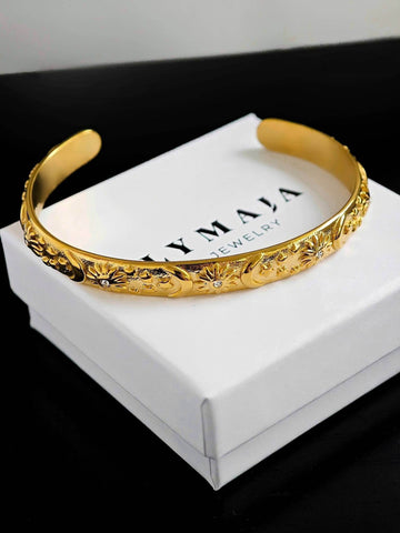 Akasha Armreif Gold mit Sonne Mond Sterne Motiv & Zirkonia aus Edelstahl – Lymaja