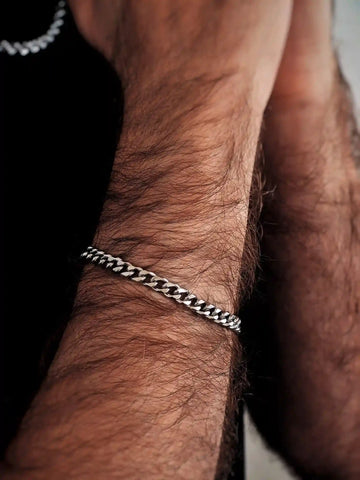 Silbernes Cuban Link Armband für Männer aus wasserfestem Edelstahl