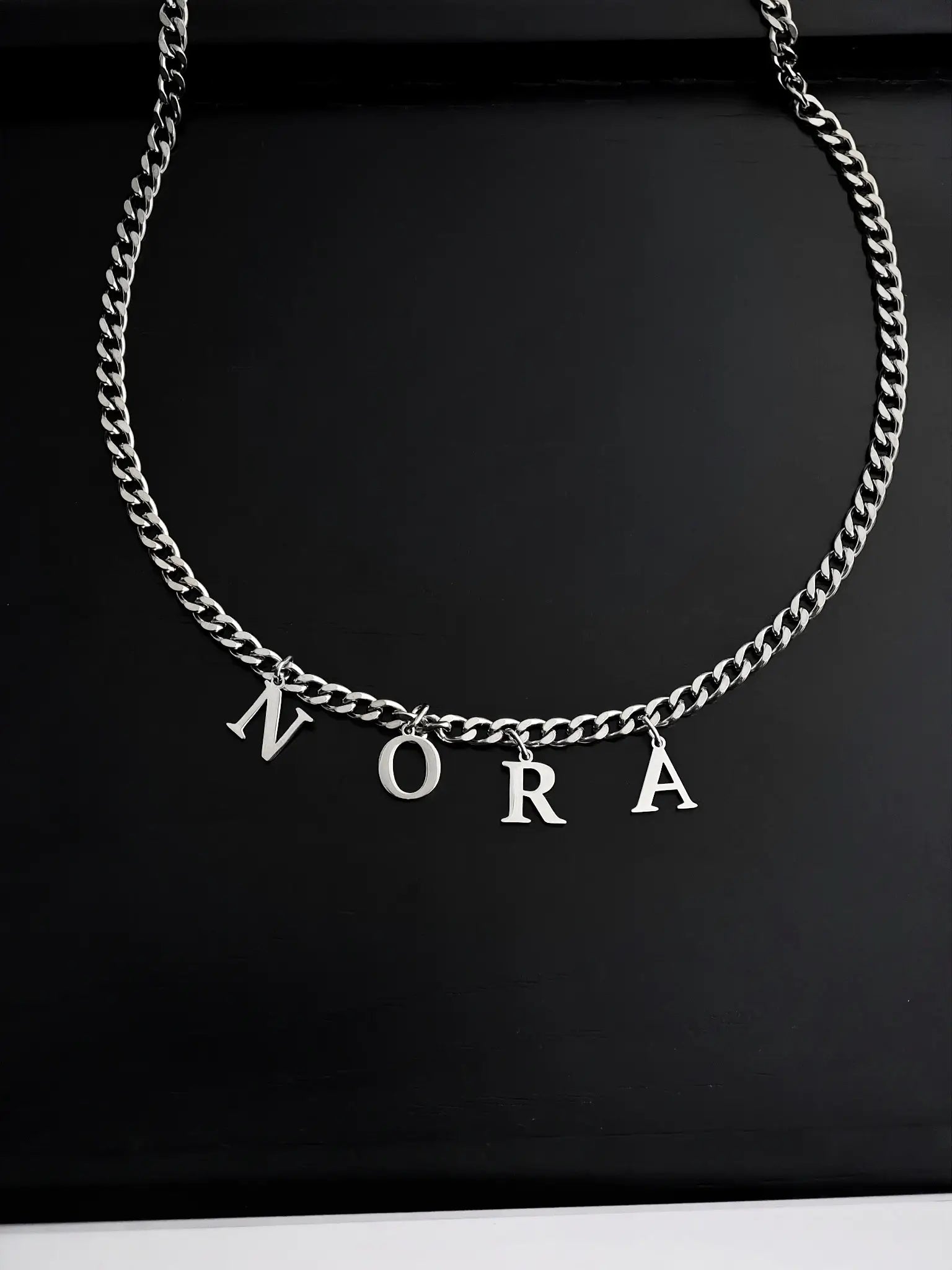 Cuban Partnerkette aus silbernen Edelstahl mit bis zu 8 Buchstaben-Anhängern, Panzerkette - LYMAJA