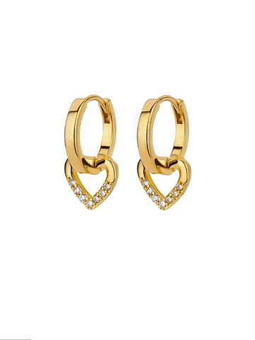 Lovely Heart Hoops mit einem Zirkon Herz in gold aus Edelstahl für Frauen von Lymaja Lymaja