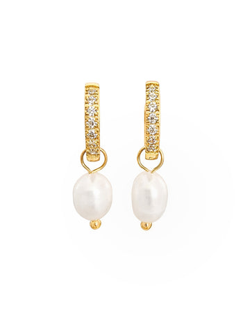 Crystalized Sweet Pearl Ohrring Hoops in gold mit Süßwasserperlen aus Edelstahl von Lymaja Jewelry