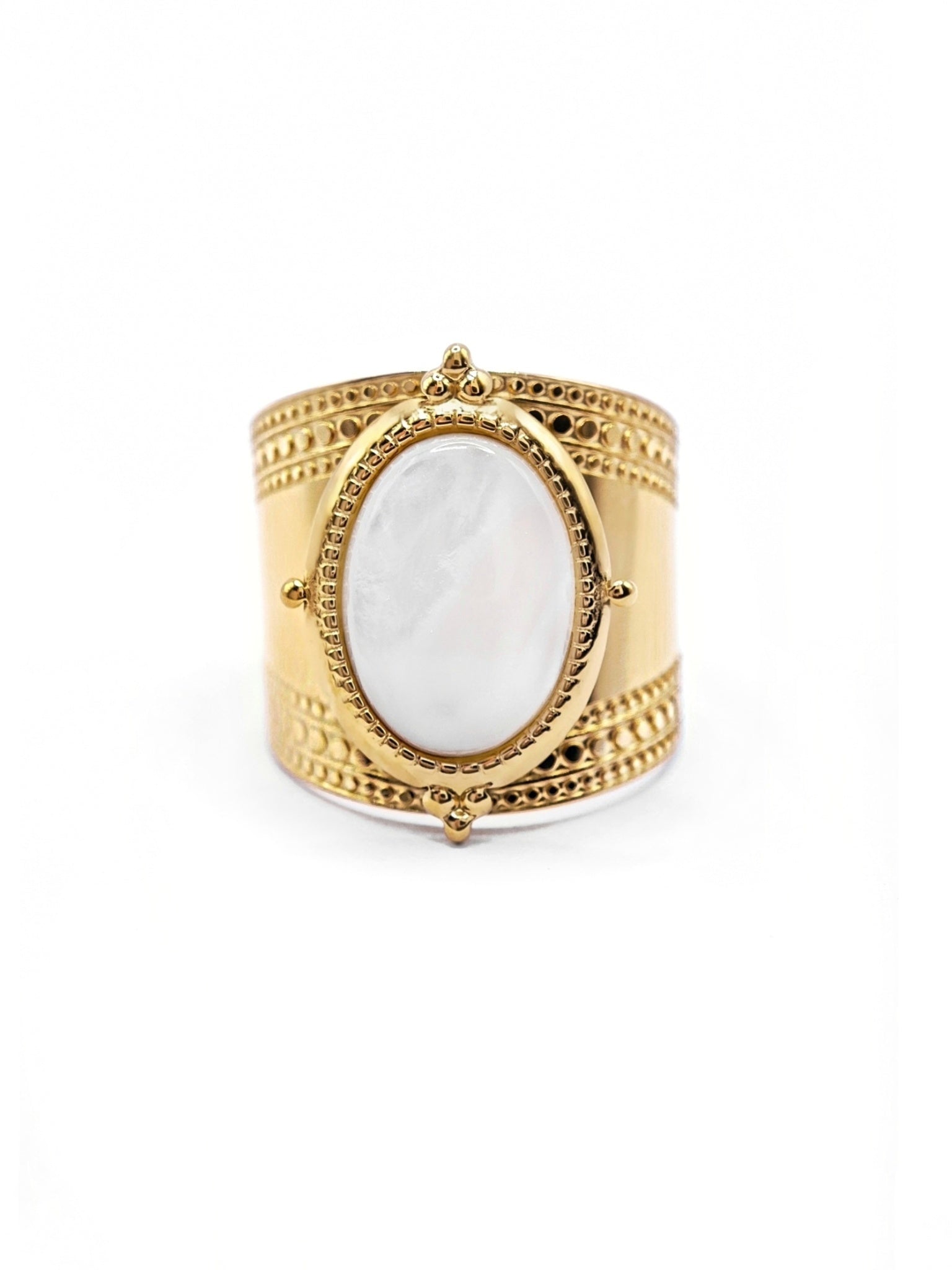 White Orient Ring Lymaja