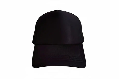 Schwarze Trucker Cap für Frauen als klassische Baseball Cap mit gebogenem Schirm