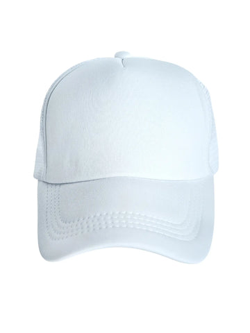 Weisse Trucker Cap für Frauen als klassische Baseball Cap mit gebogenem Schirm